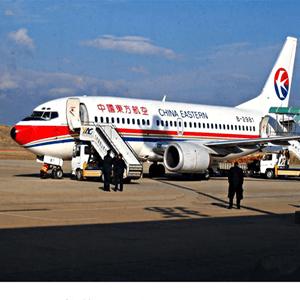 天河机场快递航空快运业稳步发展的原因是什么？